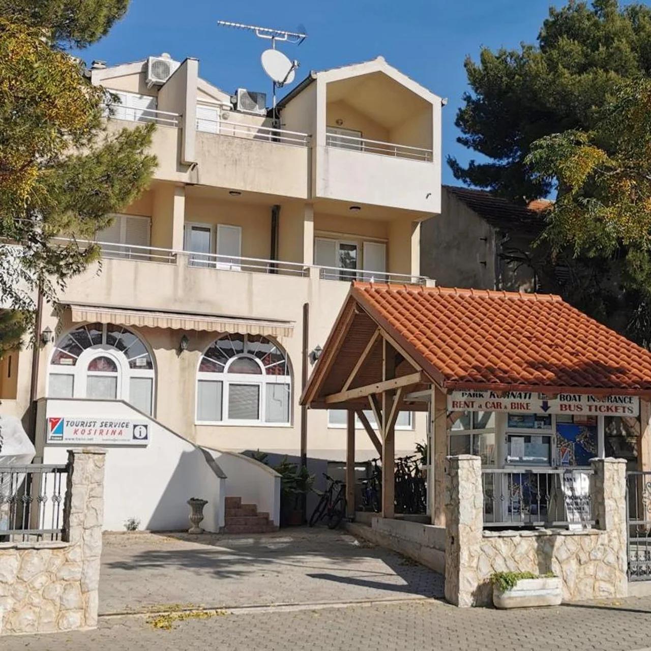 Apartmenthaus Kosirina-Tisno photo