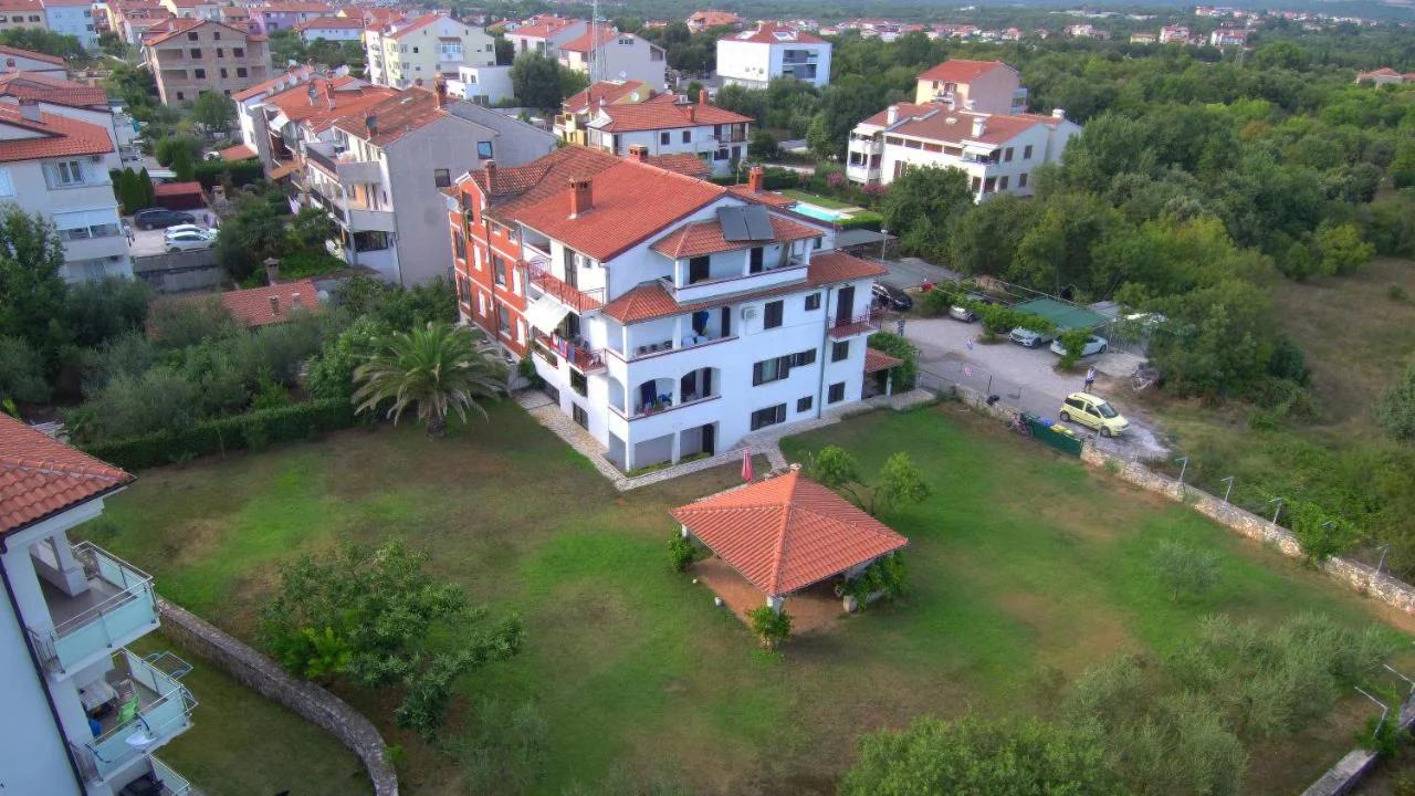 Apartments Ana foto
