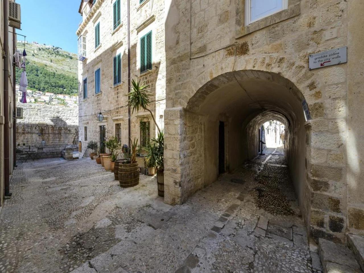 Apartments Franka Old Town photo