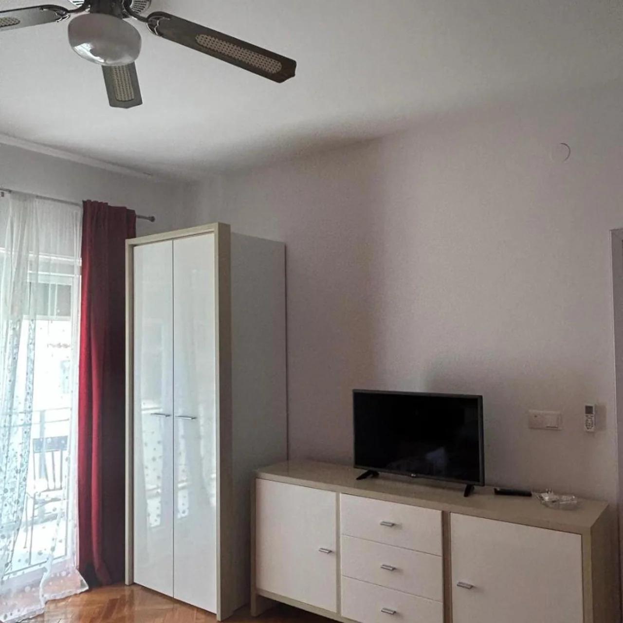 Apartments Perina Tisno photo
