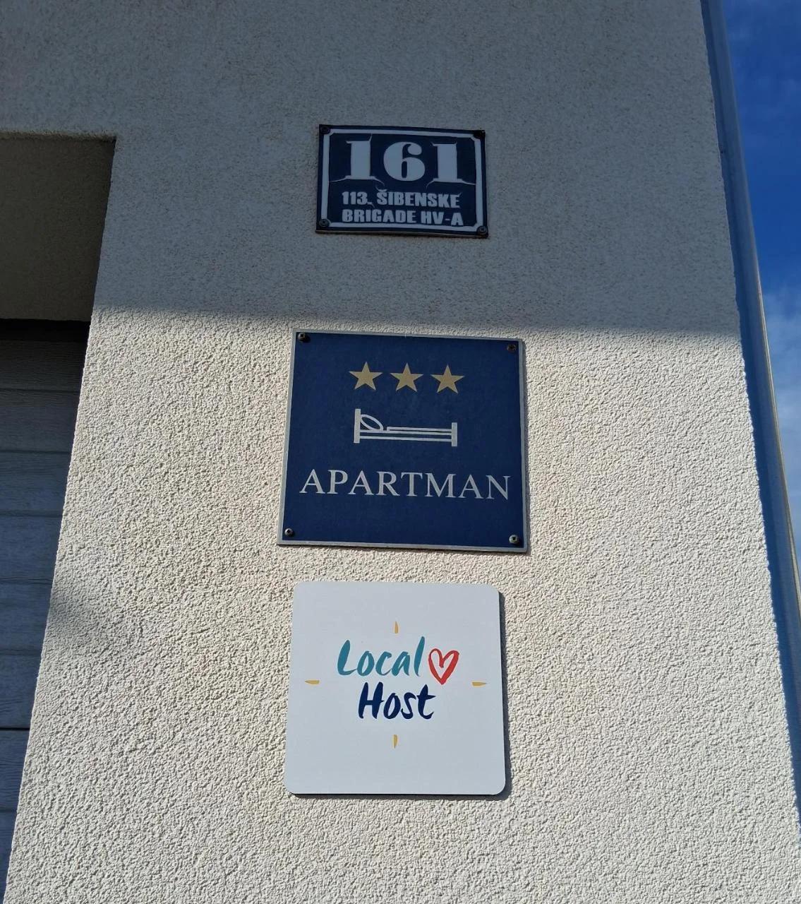 Apartments Tanya photo