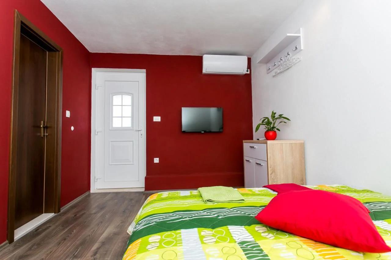 Apartments Tomaš foto