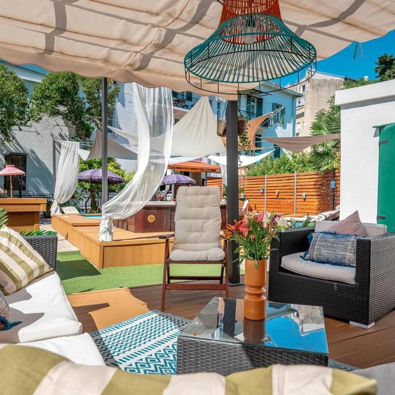 Evala luxury rooms with pool and garden photo