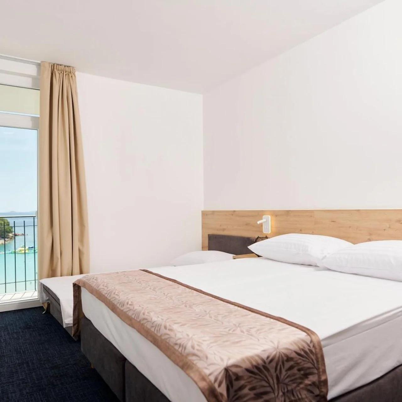Colentum Resort Murter foto