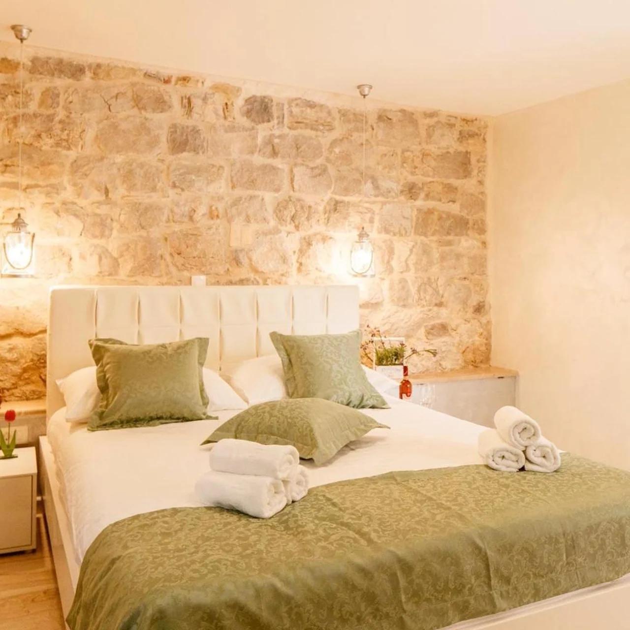 Stone house luxury rooms photo
