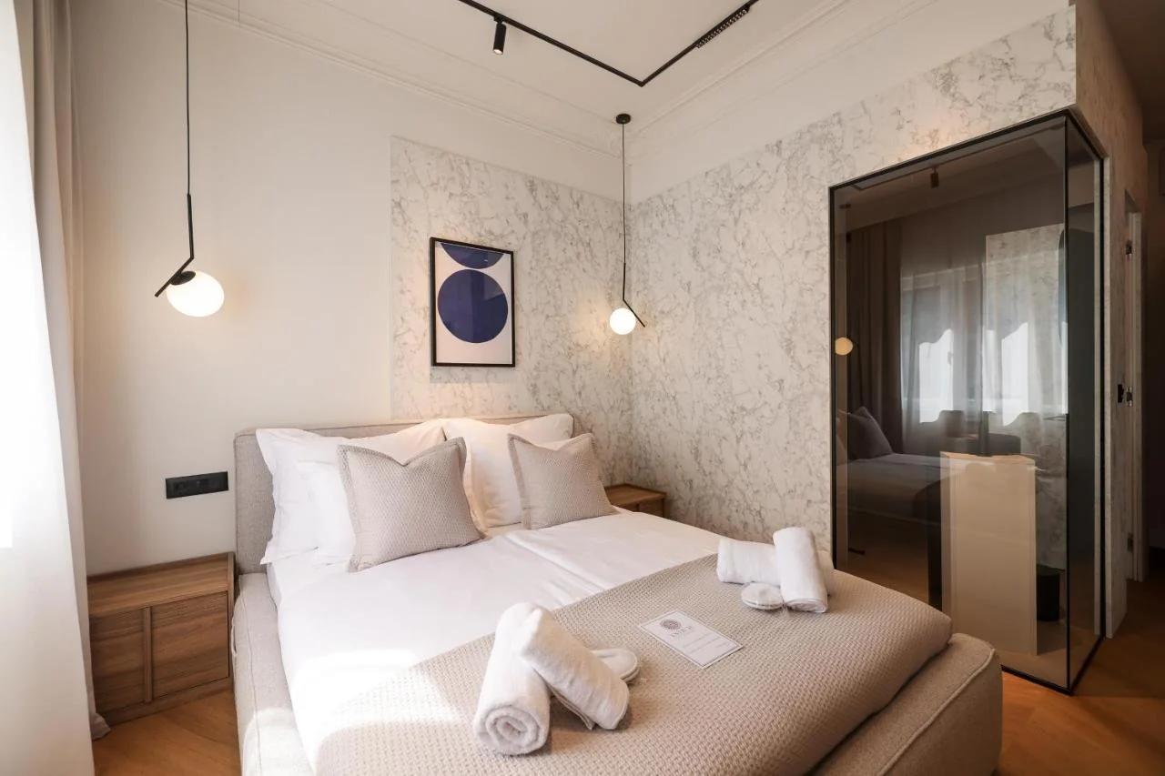 Estium Luxury Rooms foto