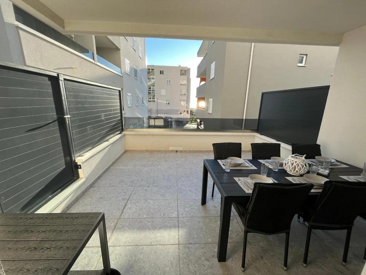 Flamingo Apartment photo