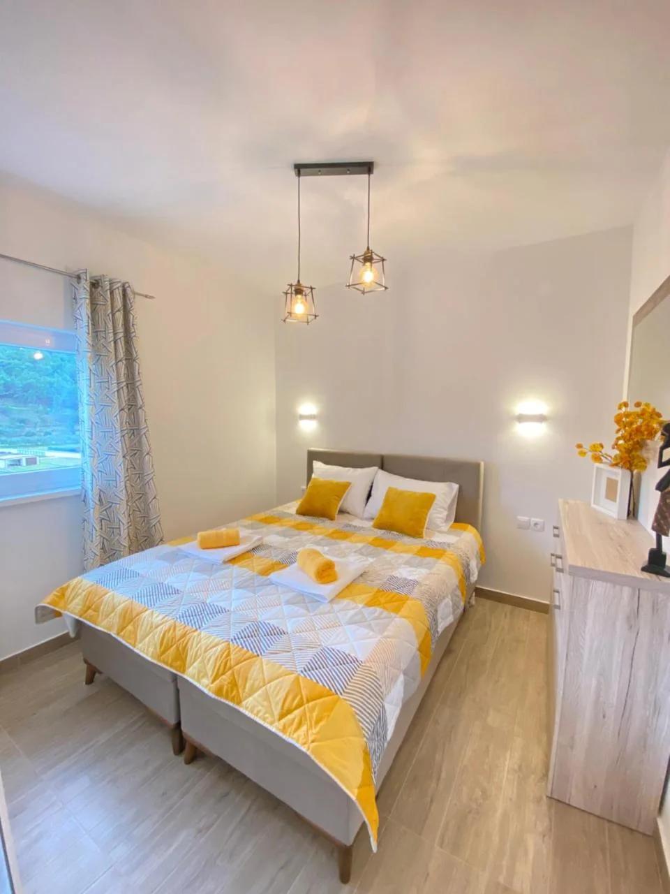 Gold Apartments photo