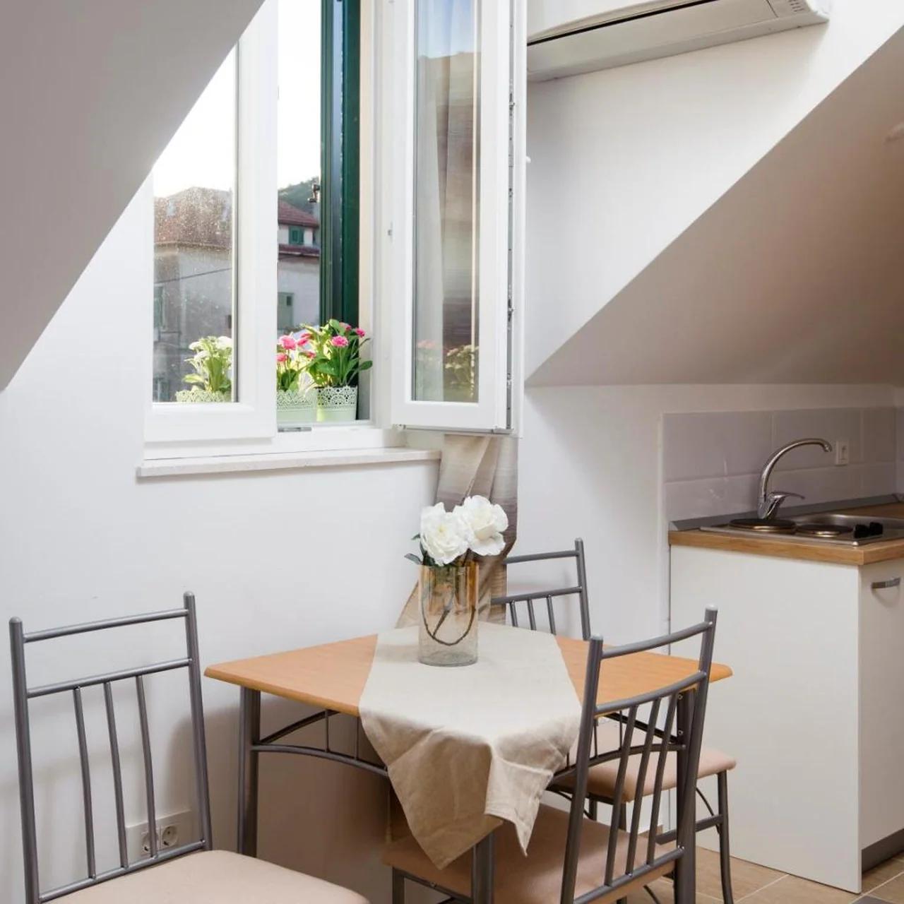 La Perla Luxury Apartments photo