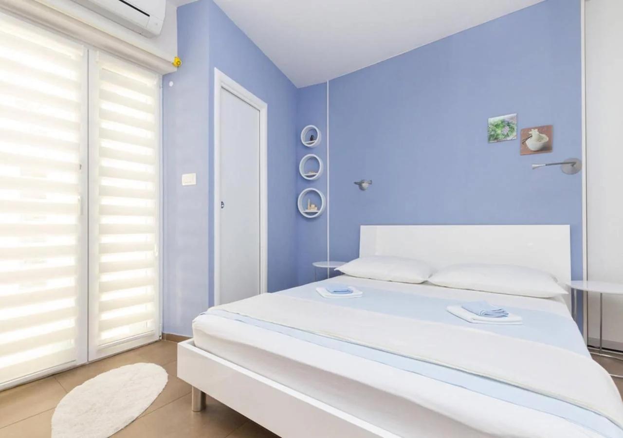 Guest House Varos foto