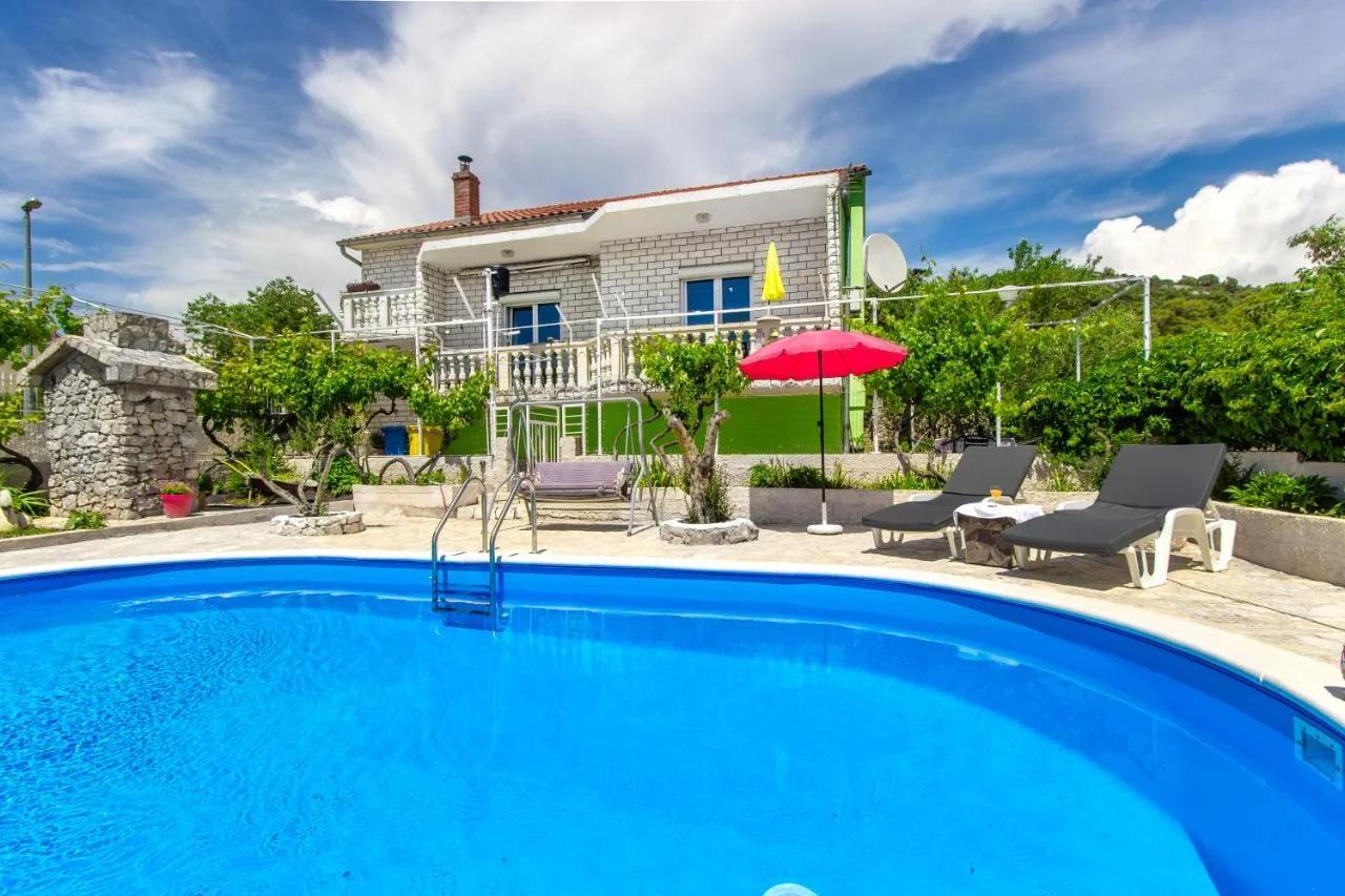 Holiday home Zara photo