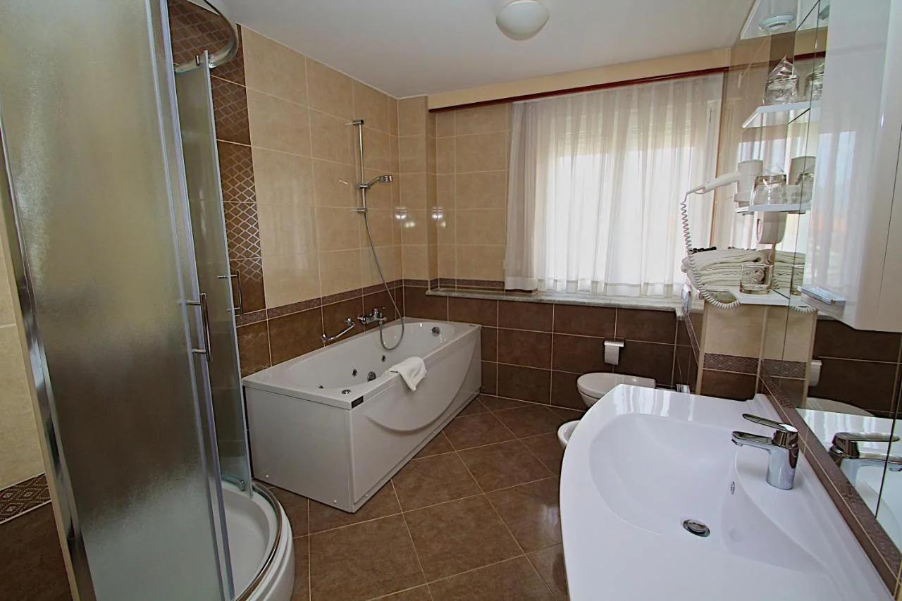 Hotel Trogir Palace photo