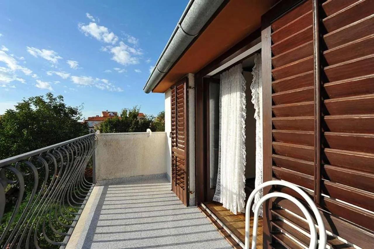 Irena's place A1 photo