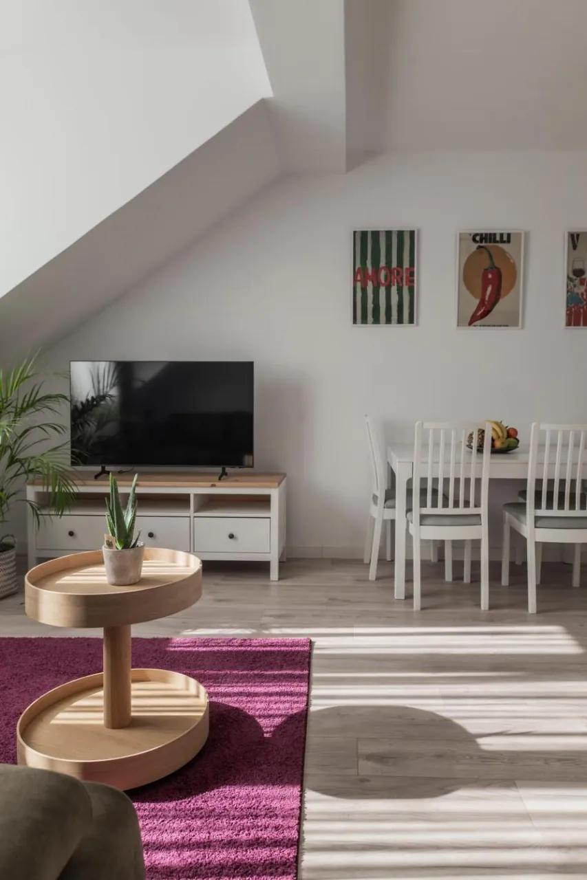 Latova Chic NEW Luxury Apartments - Prime location photo