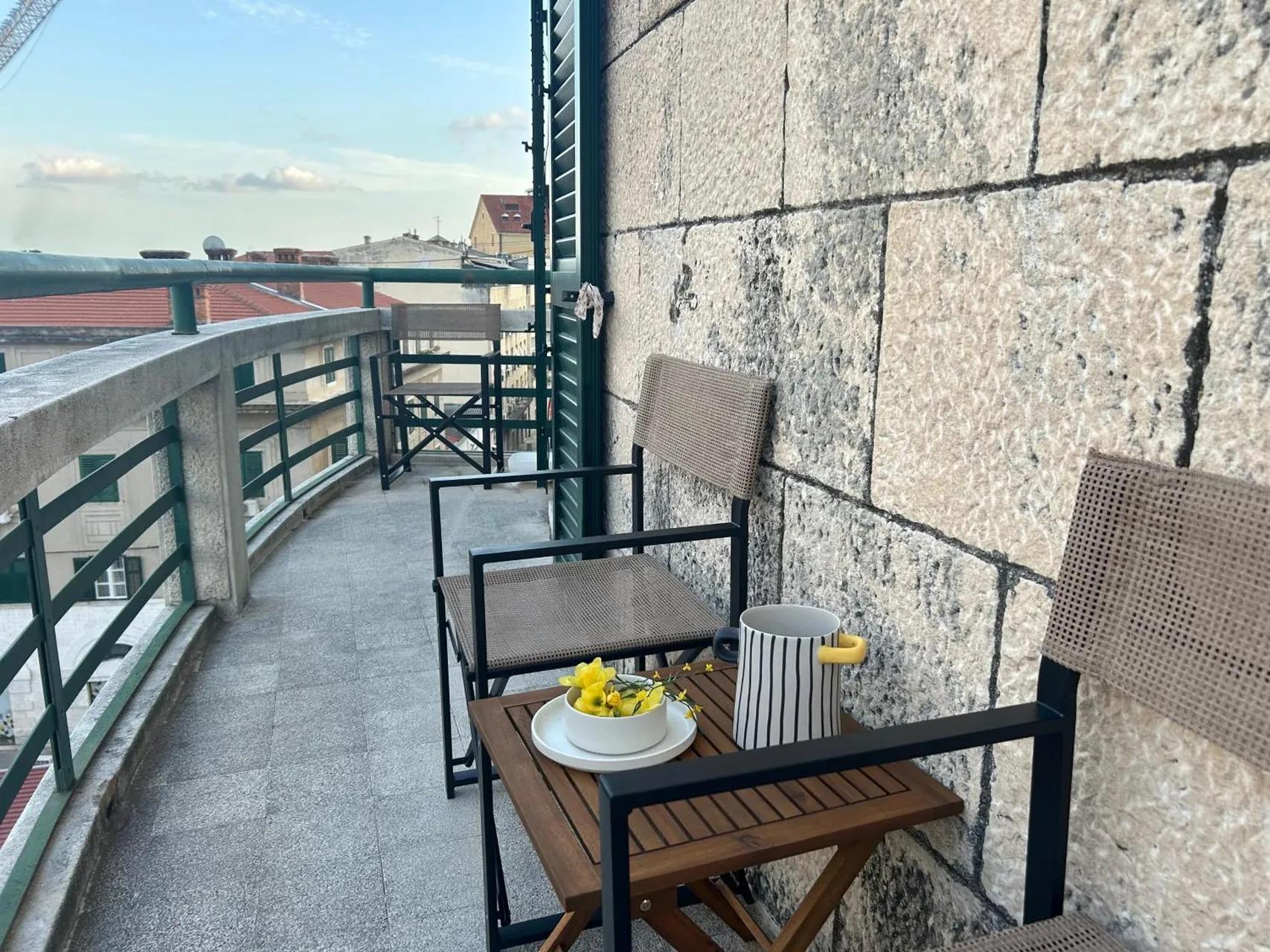 Lucy Retreat - Split Center - Near Diocletian's Palace with Jacuzzi photo