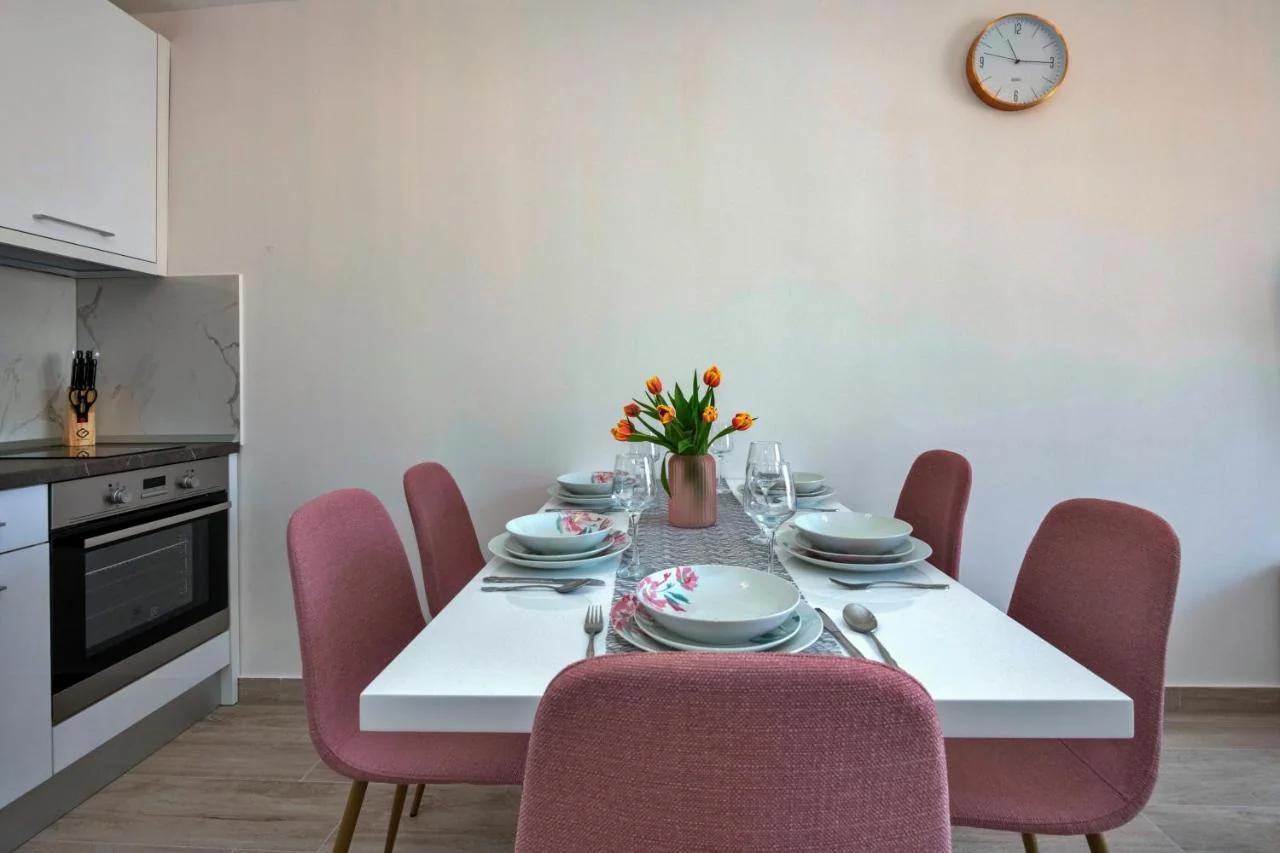 Luxury apartment Makarska 2min from beach photo