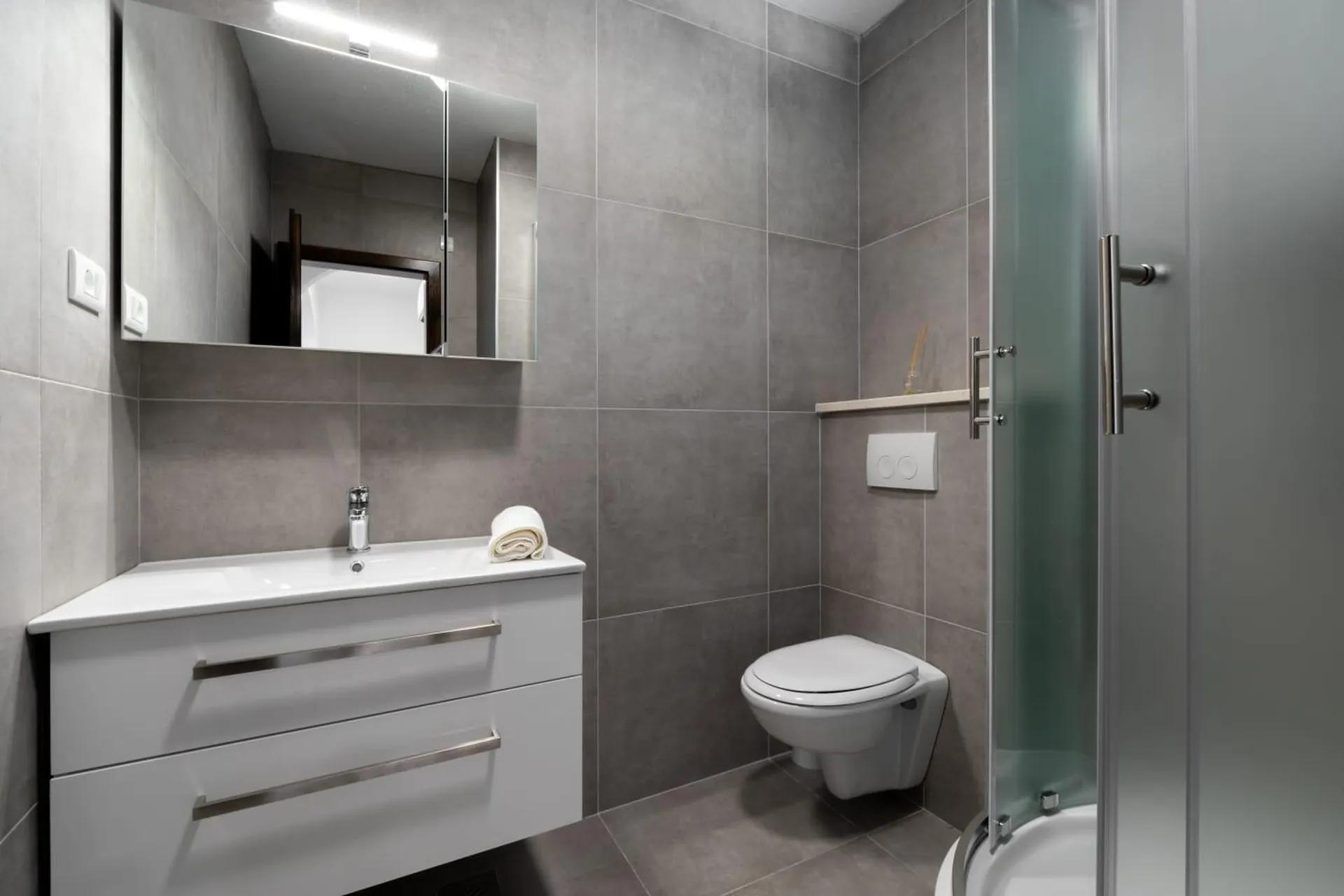 MALOA One bedroom apartment photo