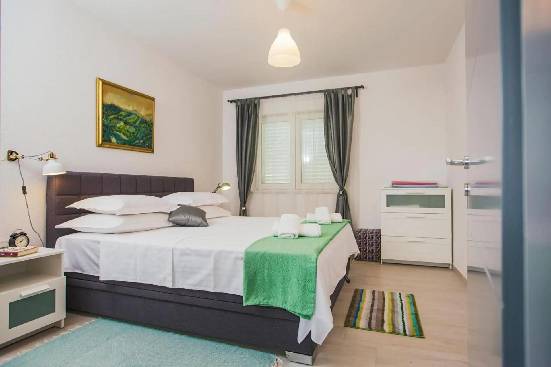 Mandalina HR Luxury Villa with Private Pool, Tennis Court and Boccie Alley photo