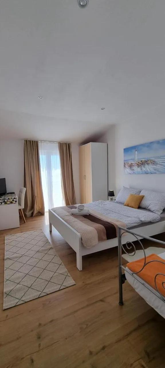 Matea Apartments Milna foto