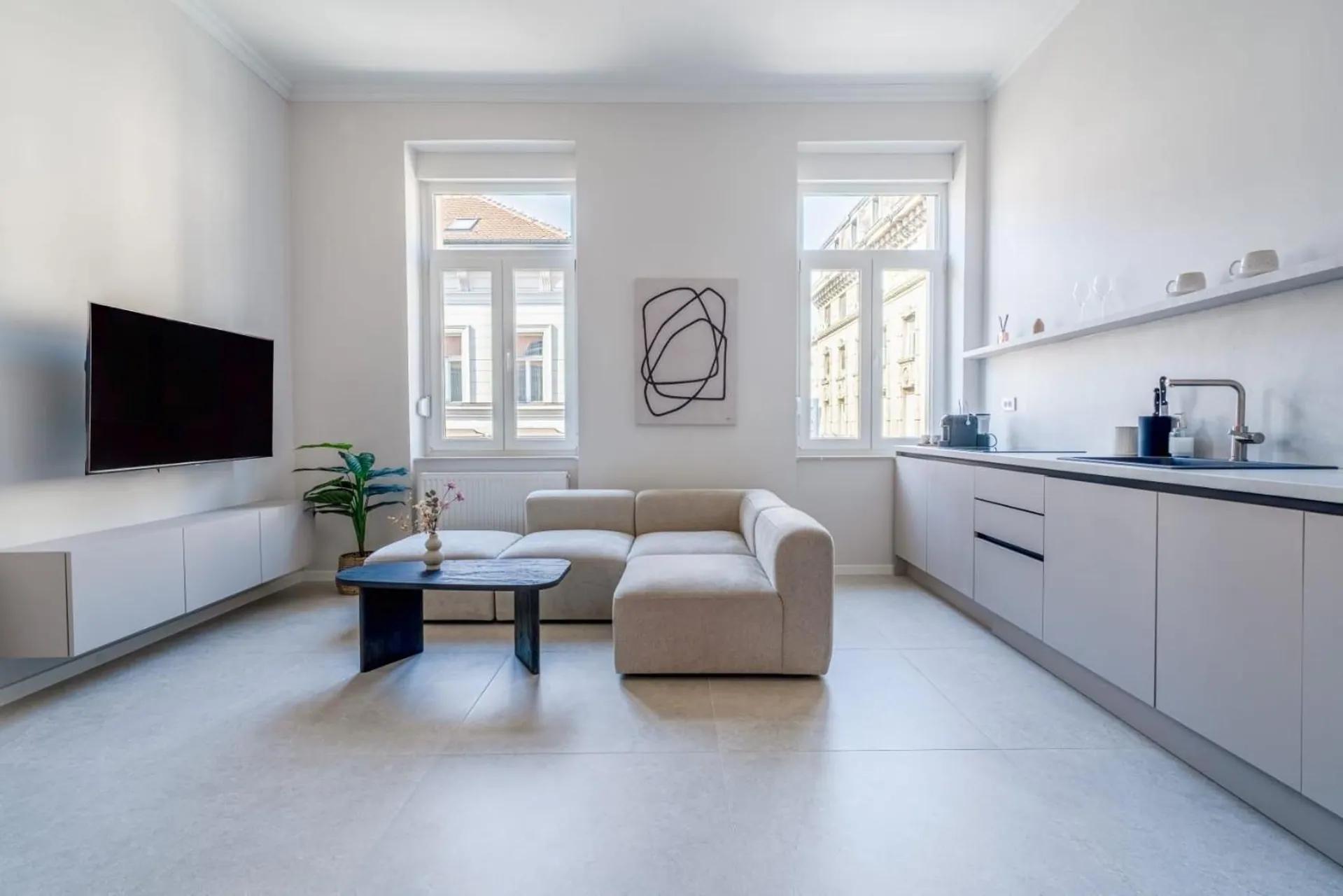 Palmotić Heritage Suites - Main Square - Private Parking - Limited Availability photo
