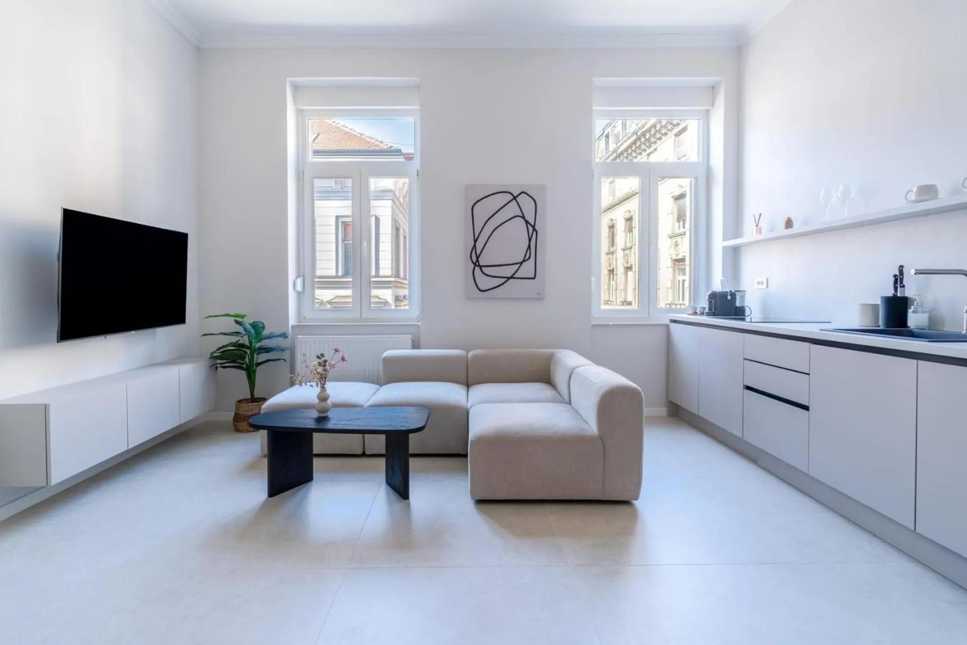 Palmotić Heritage Suites - Main Square - Private Parking - Limited Availability photo