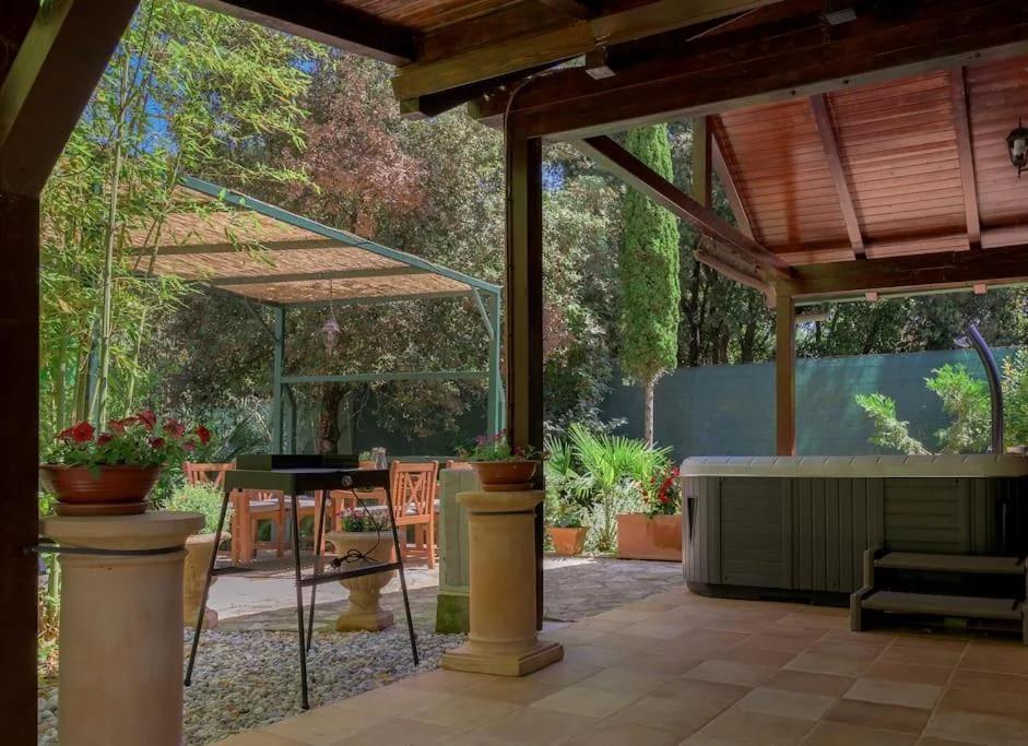 Pure Nature Haven By The Sea with Hot Tub photo