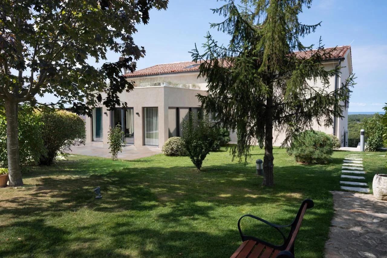 Restaurant & Villa Morgan photo