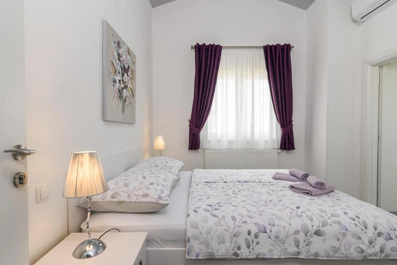 Rooms Anna