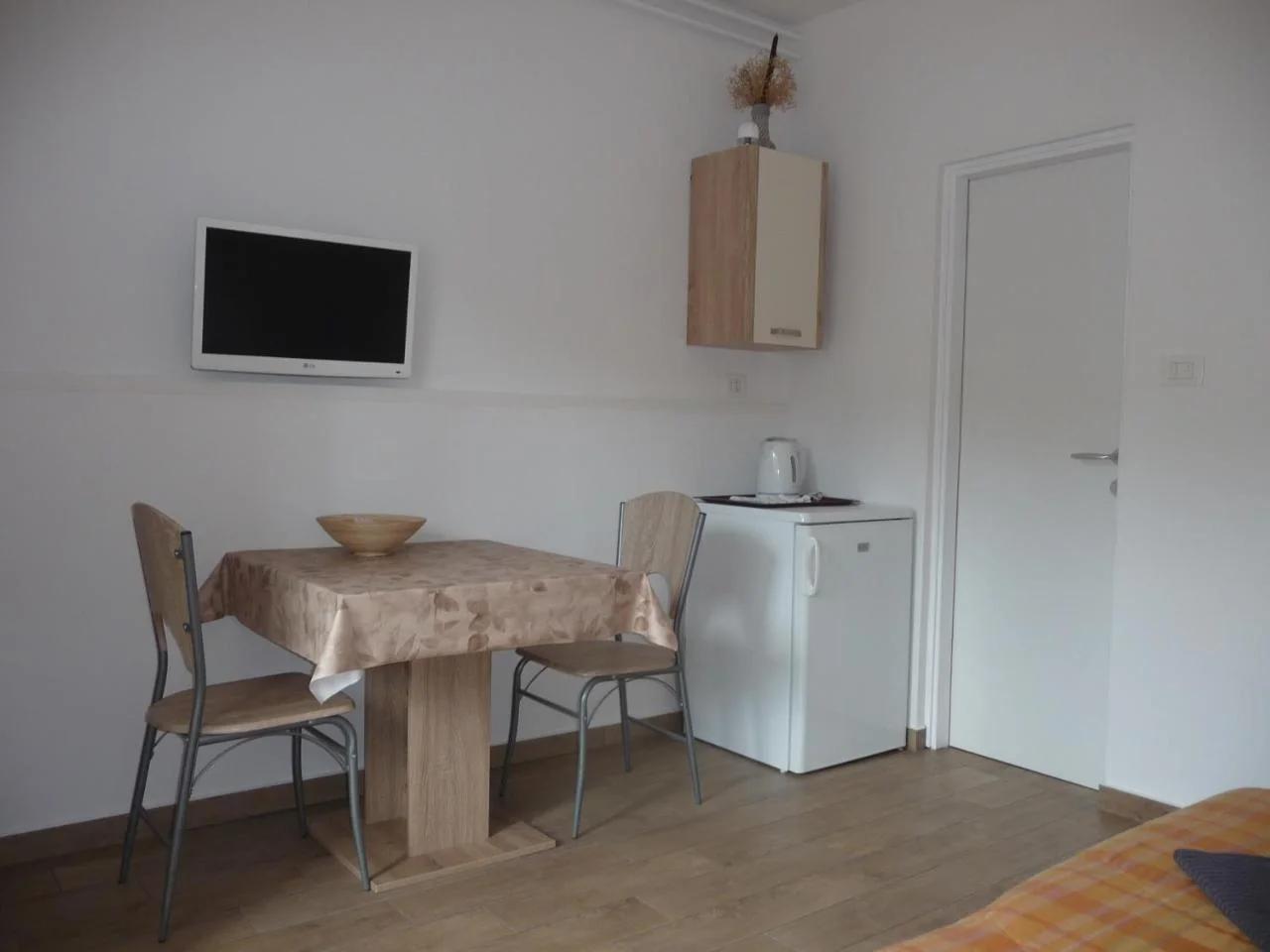 Rooms & Apartments Milka photo