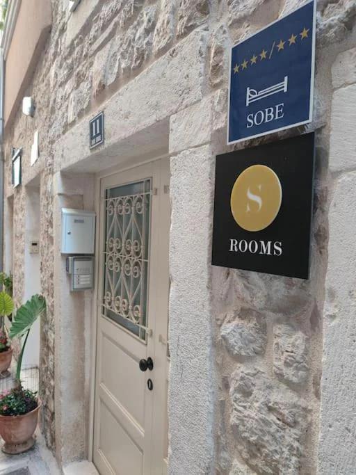 S-Rooms