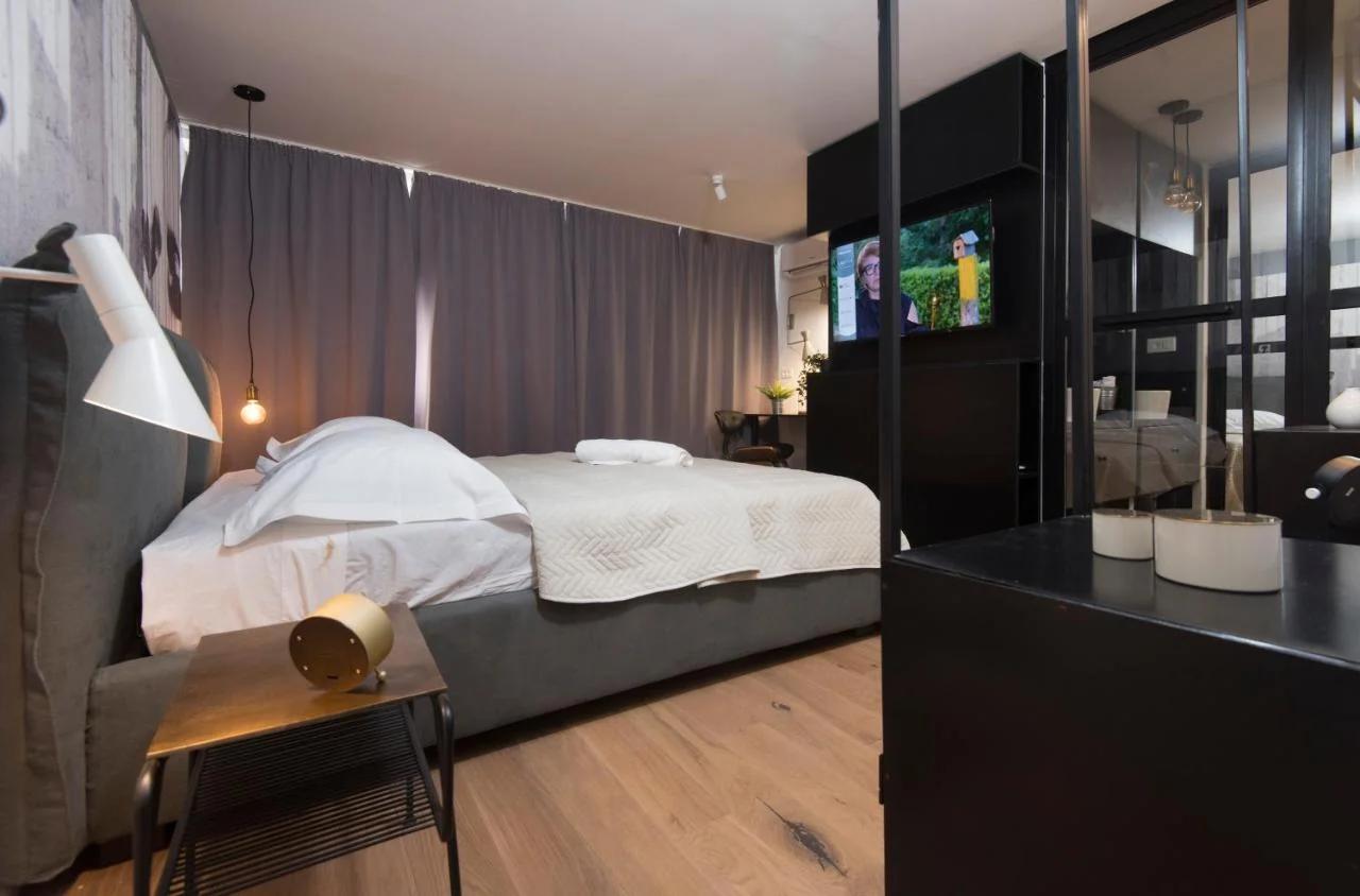 Sibinicum luxury rooms photo