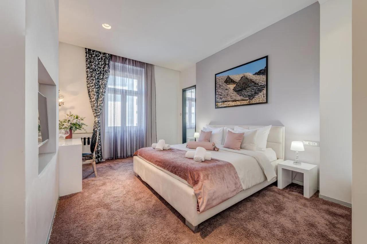 Starlight Luxury Rooms foto