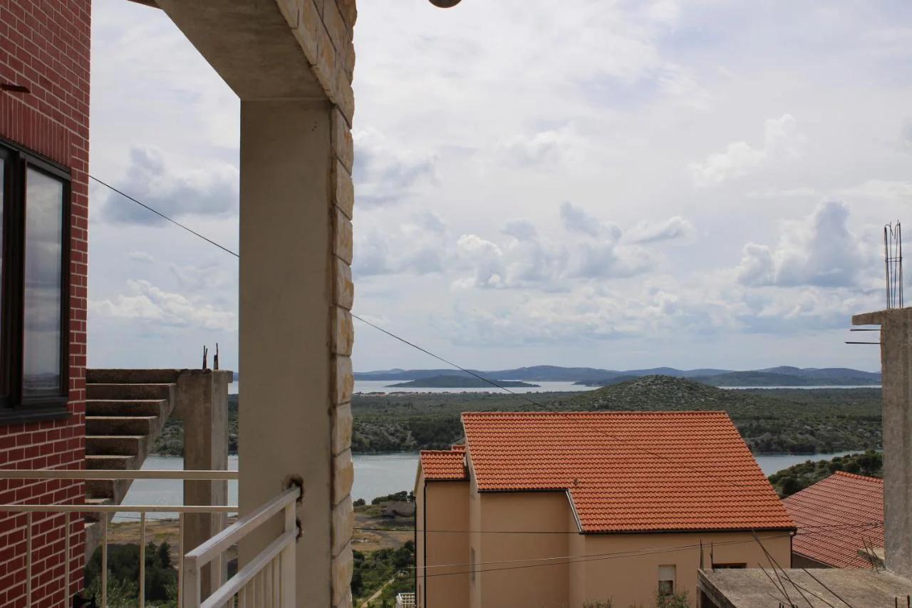 Studio apartman Ana foto