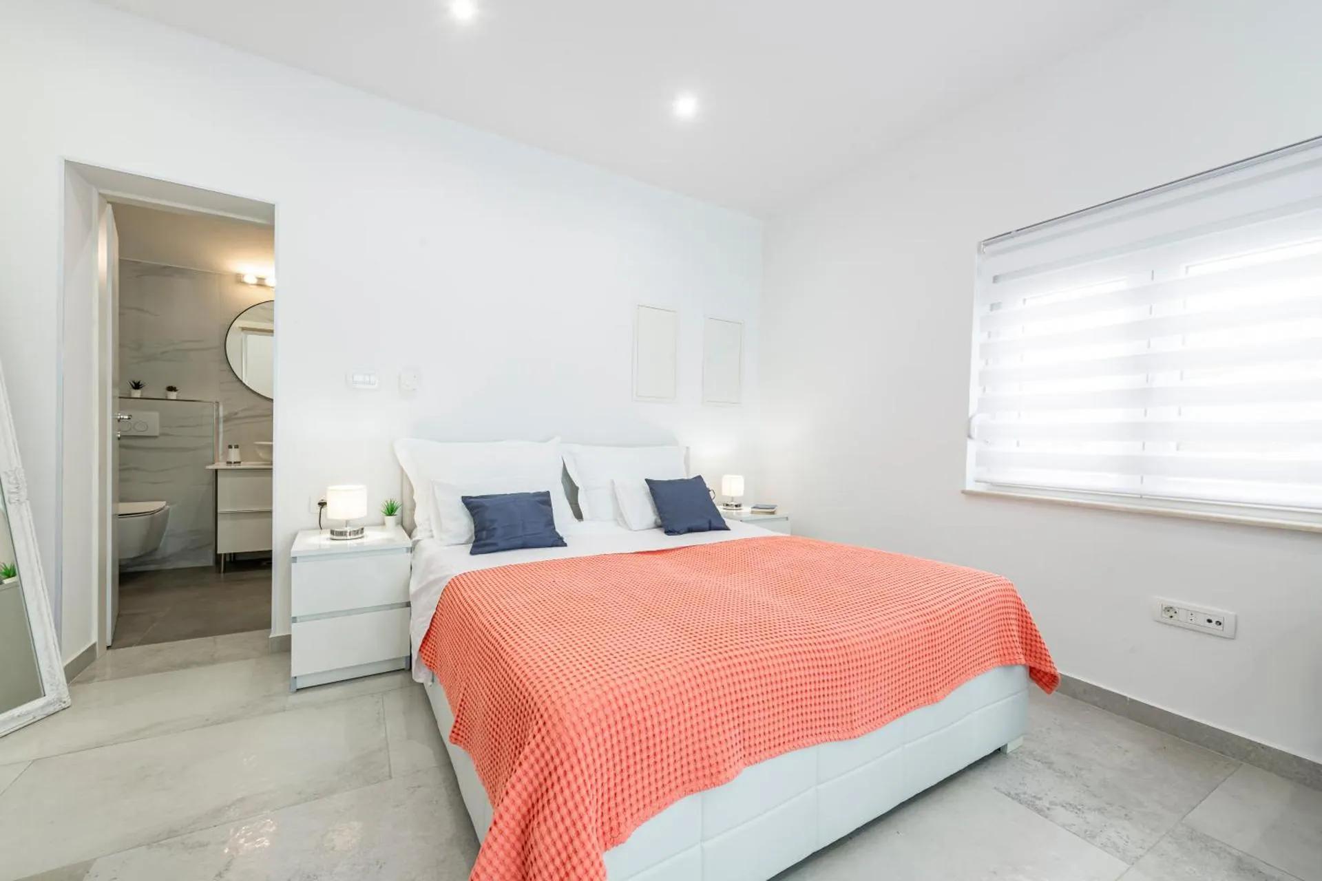Stylish sea view studio photo