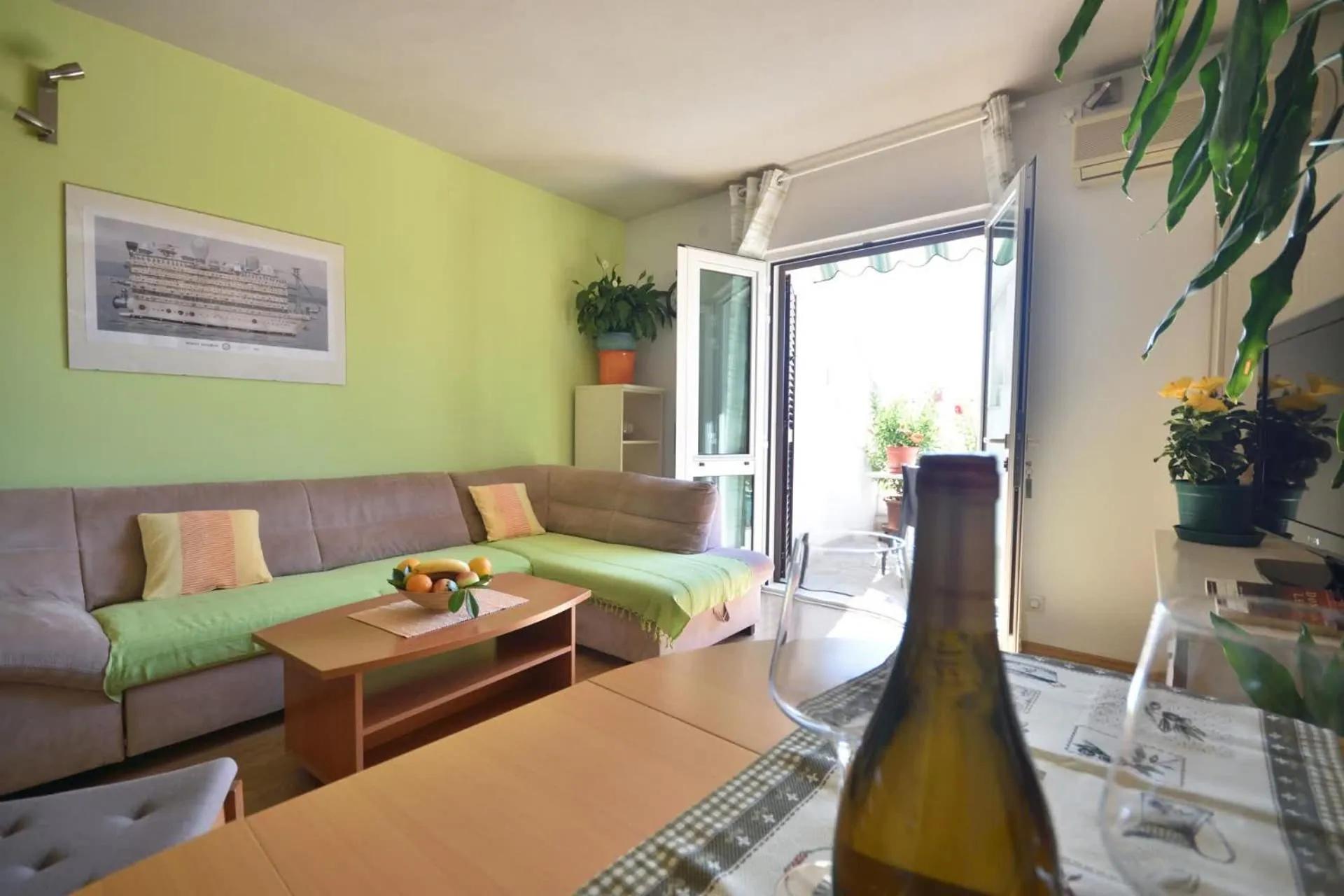 Sweet Apartment in Bol photo