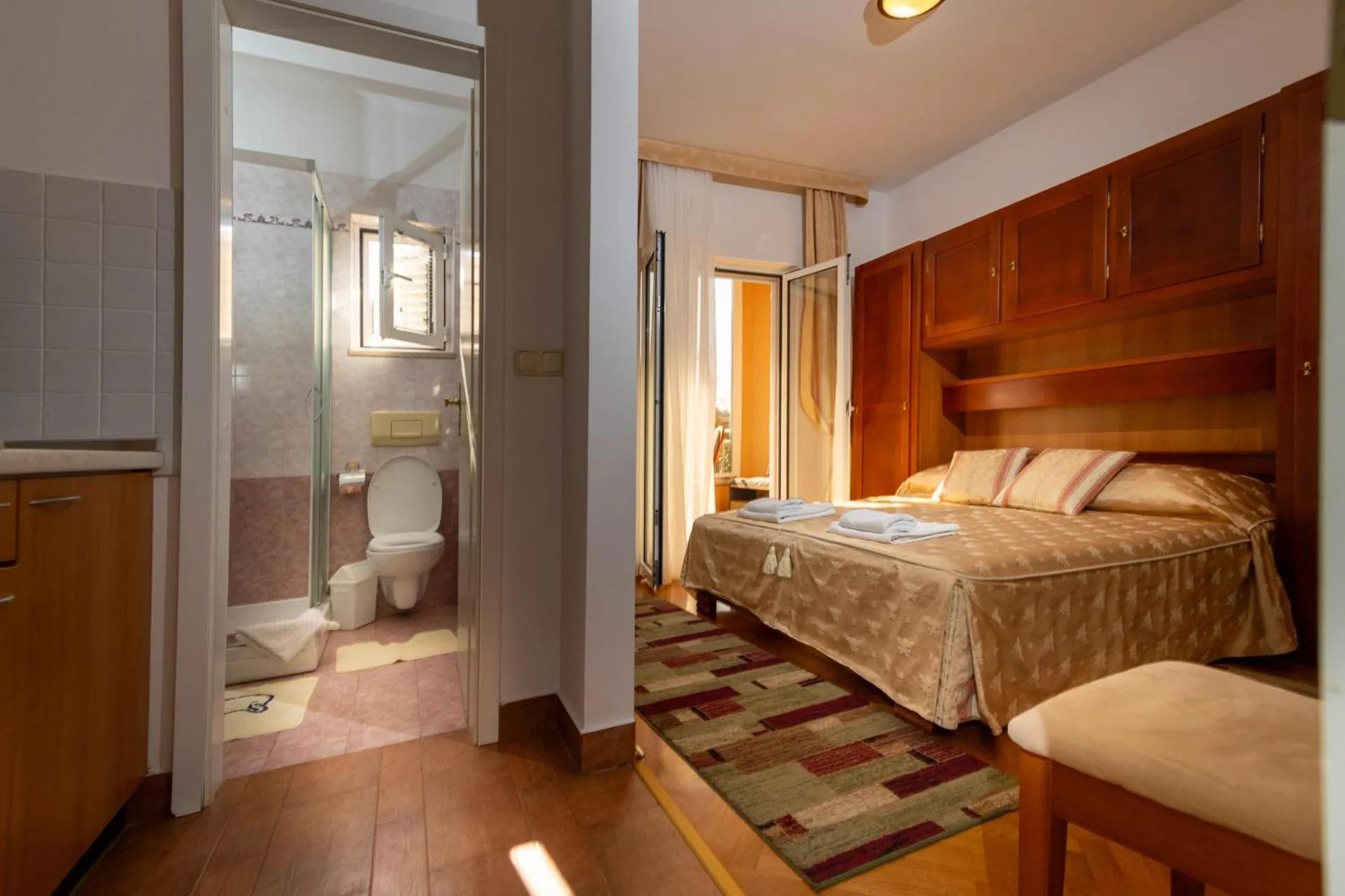 Villa Antonia photo