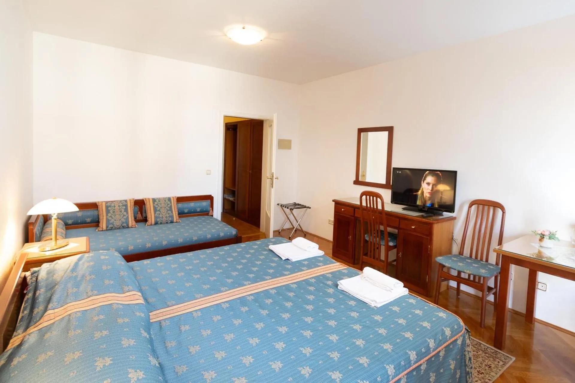 Villa Antonia photo