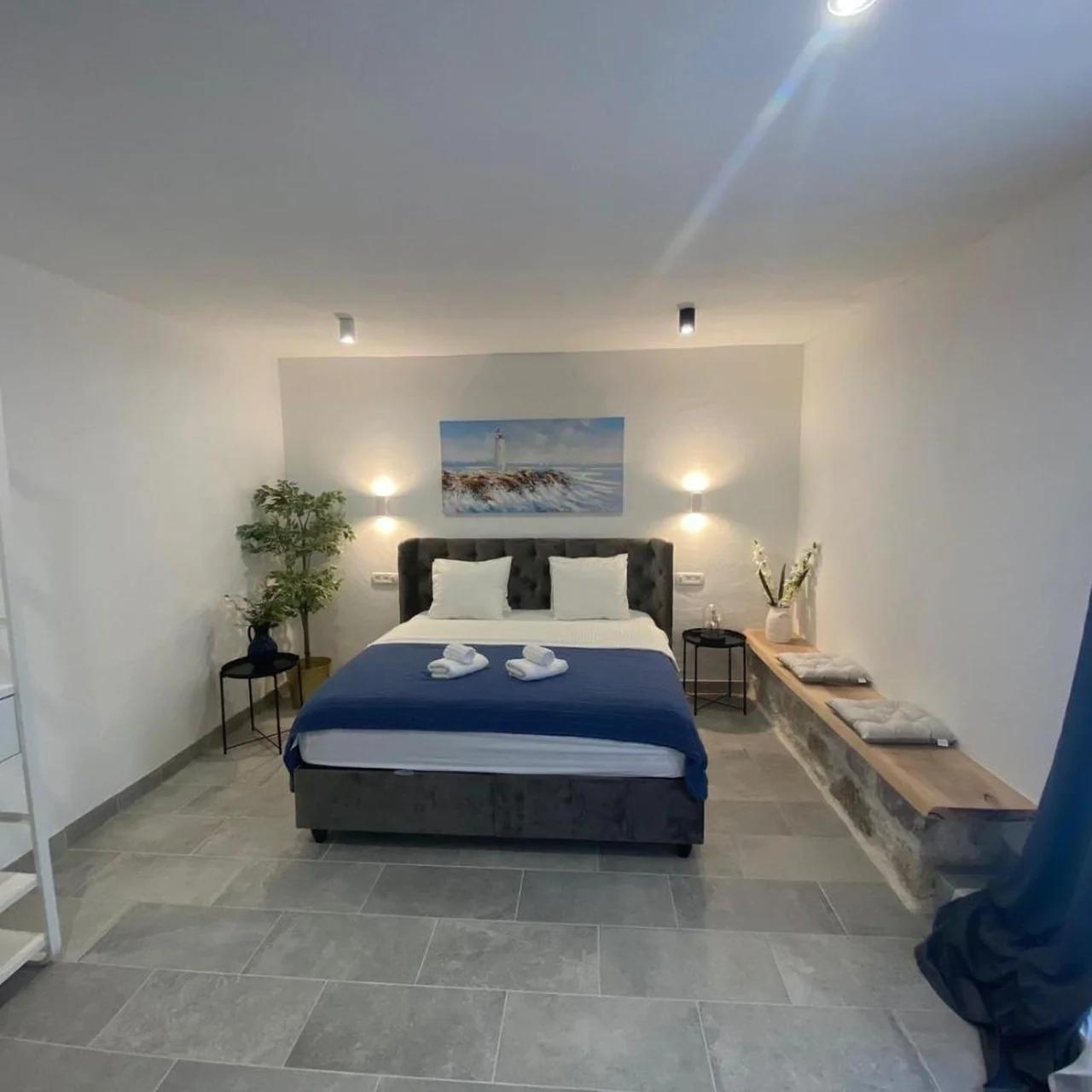 Apartment and Studios Happy Place photo