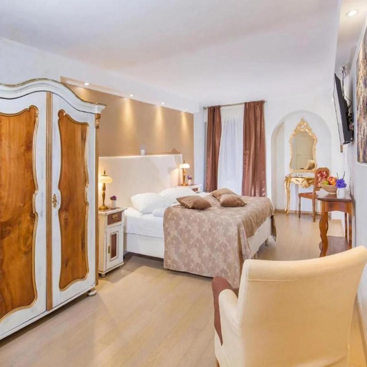 Heritage Hotel Villa Valdibora photo