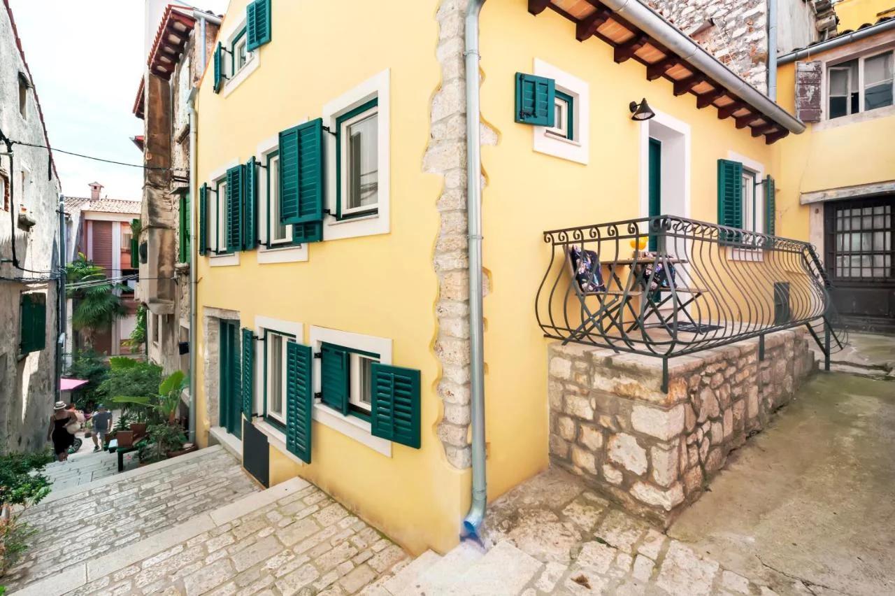 Yellow House Rovinj photo