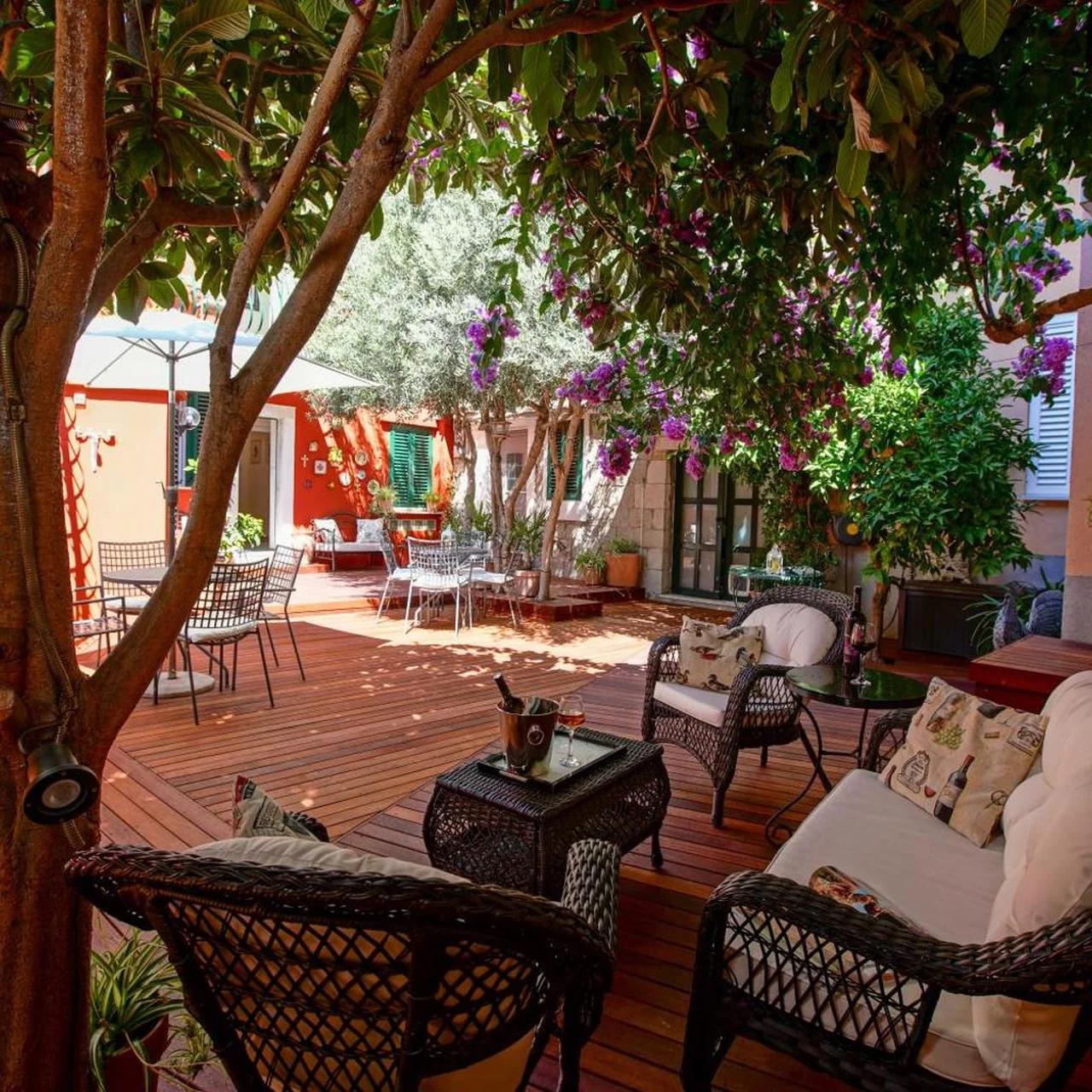 Boutique Guest Accommodation Zephyrus