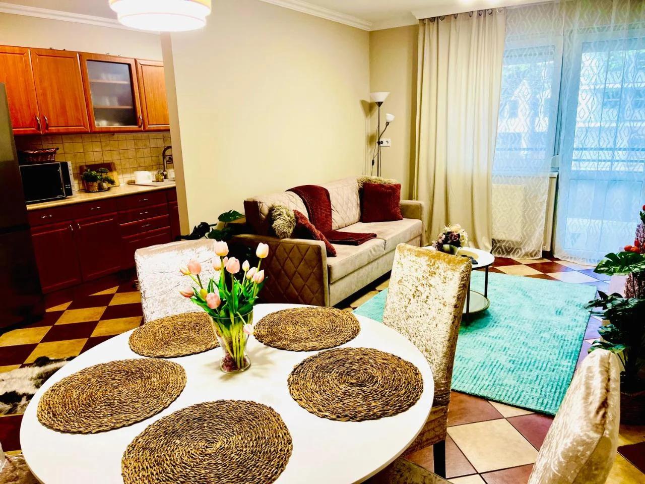 Brookforest Centrum Apartman photo