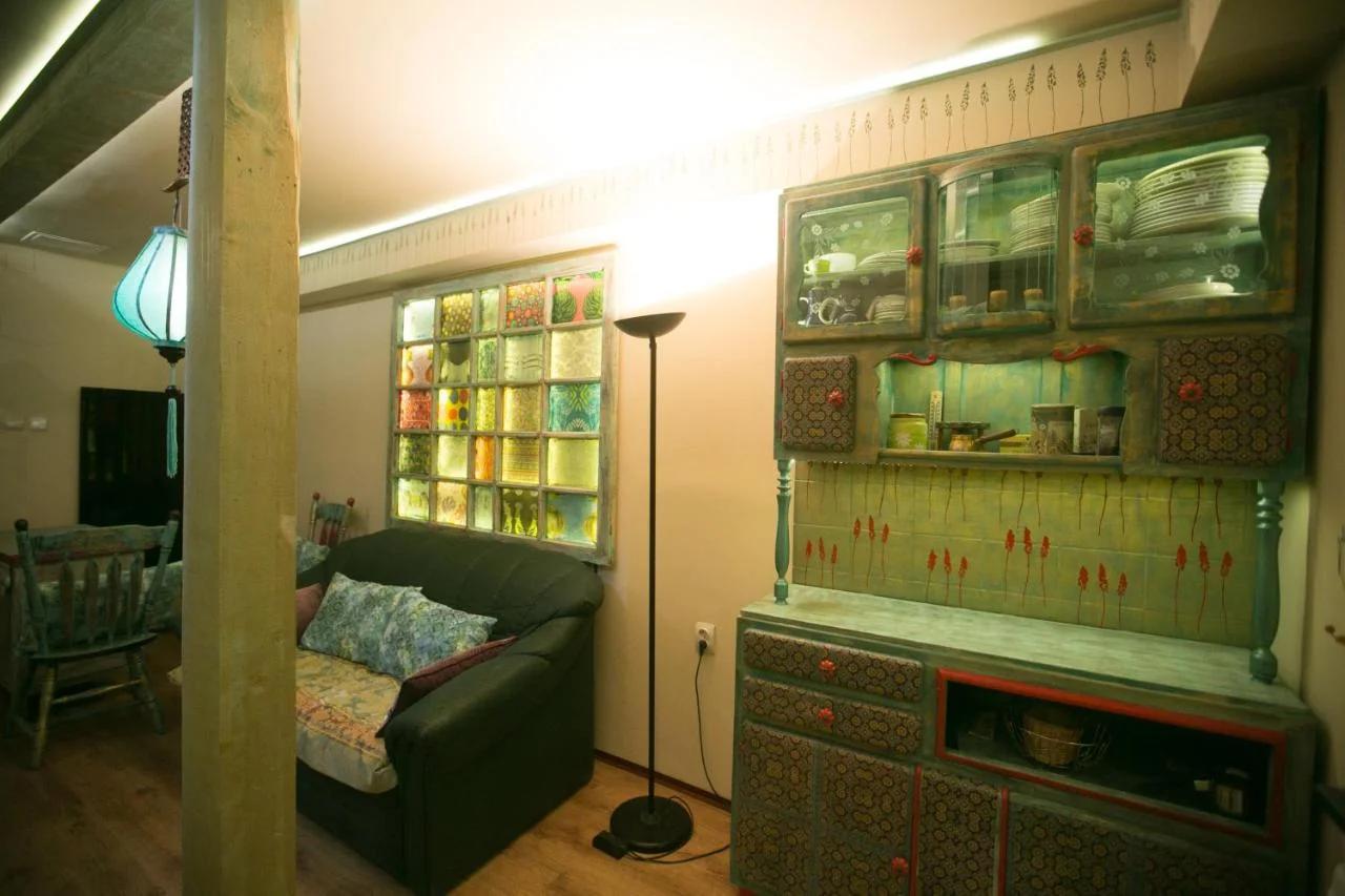 Design studio flat photo