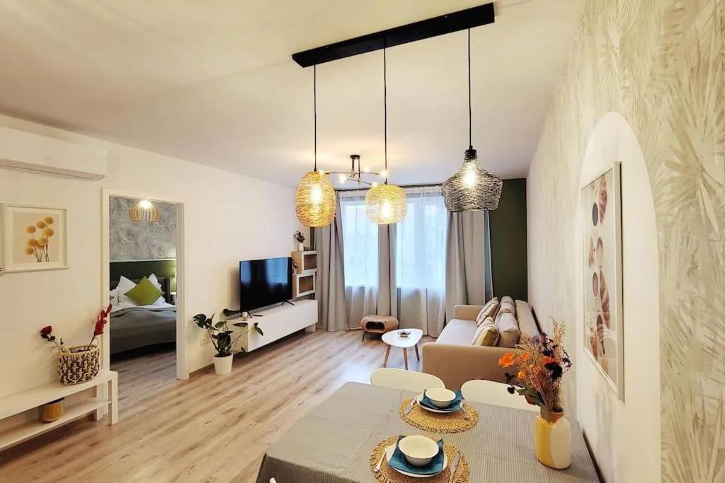 DN Green Apartment
