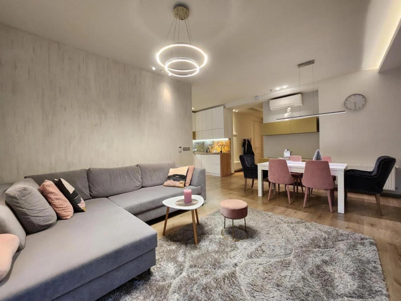 M53 "Margaret's Edge" Apartment photo