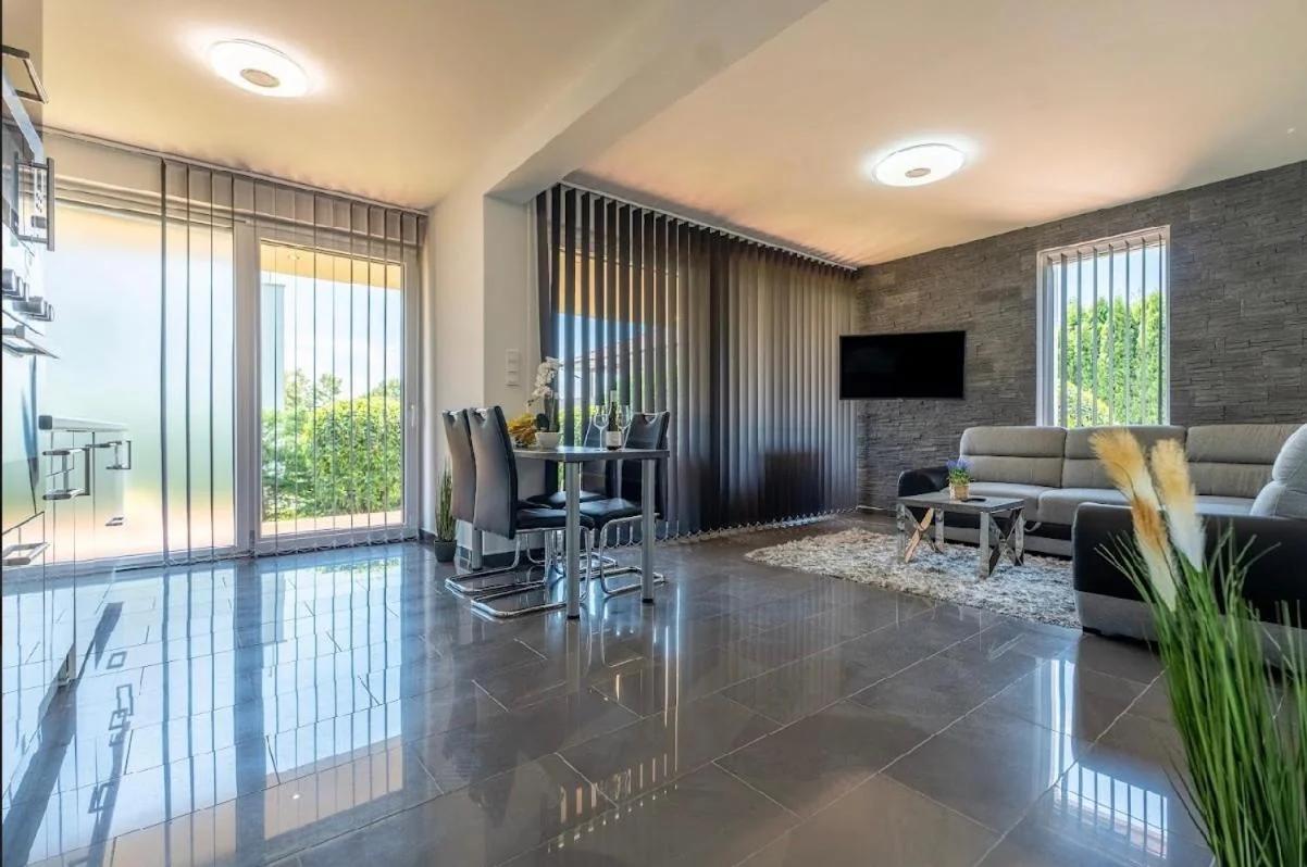 Panoráma Penthouse photo
