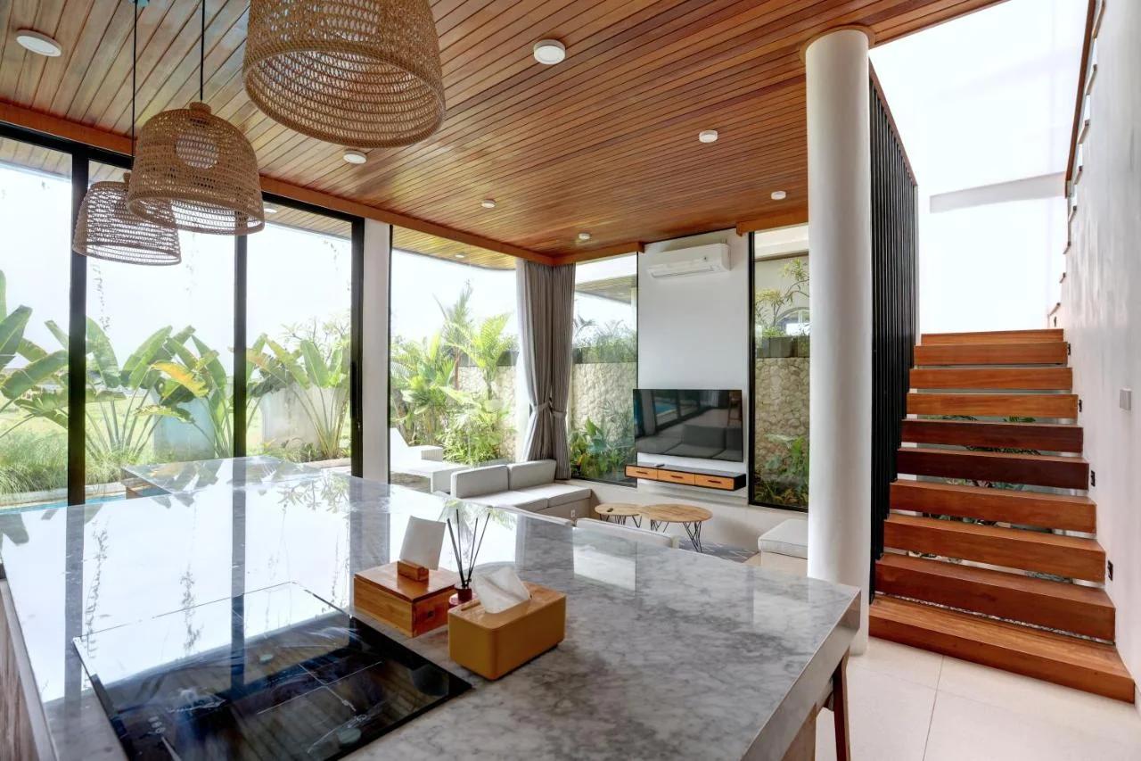 AB Villa Nyanyi photo