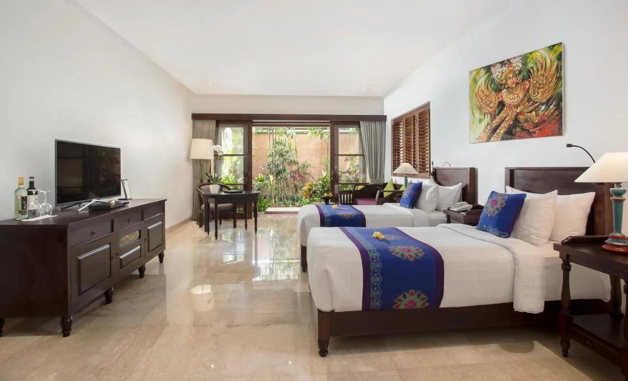 Dwaraka The Royal Villas photo