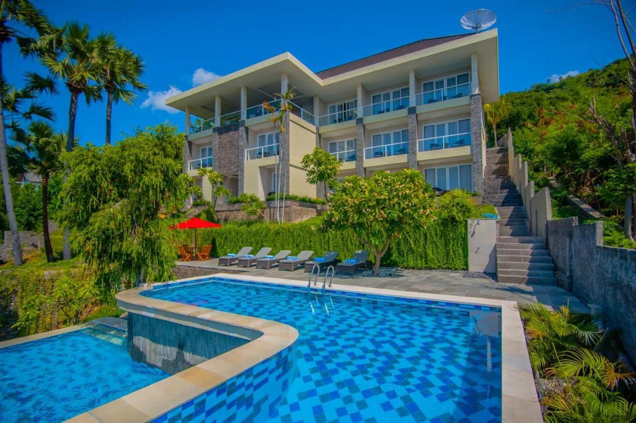 Ibus Beach Hotel foto