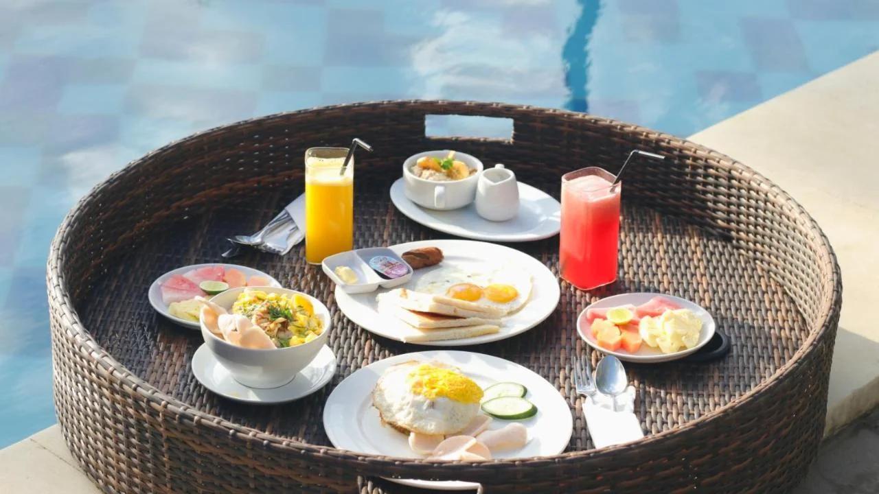 Ibus Beach Hotel foto